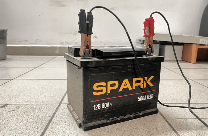 Полярность автомобильного аккумулятора