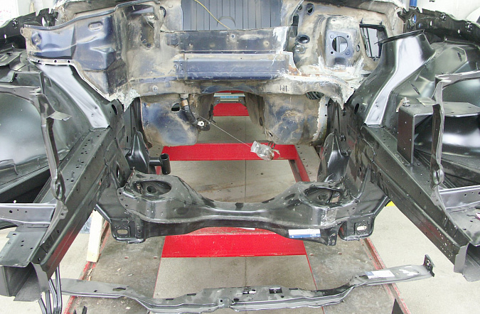 Замена лонжеронов кузова автомобиля