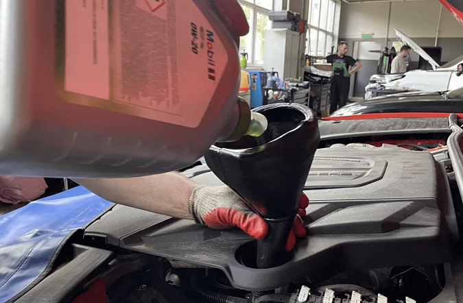 Как проверить масло в двигателе