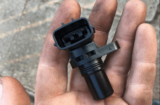 Как устранить ошибку P0335: неисправность цепи датчика положения коленчатого вала (ДПКВ)