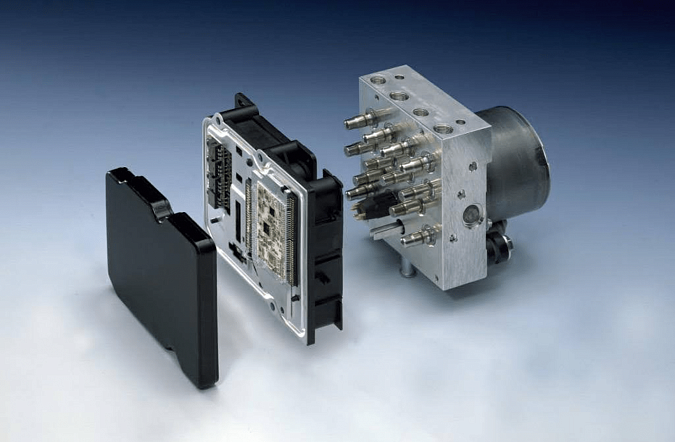 Что такое АБС и как работает антиблокировочная система в автомобиле