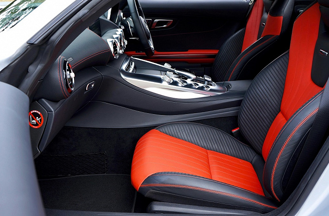 Почему появляется гул в салоне автомобиля и как его устранить