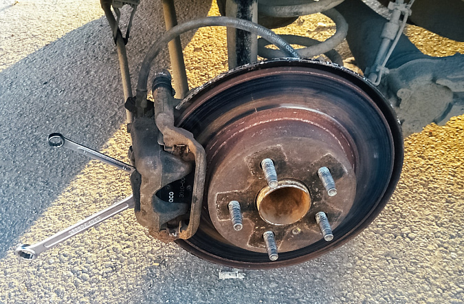 Биение на колесах после замены тормозных дисков