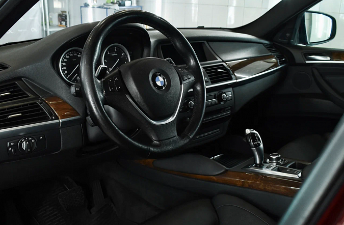 Стук при повороте руля, причины и способы его устранения