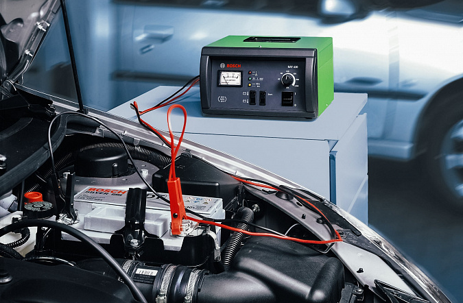 Как правильно заряжать аккумулятор автомобиля