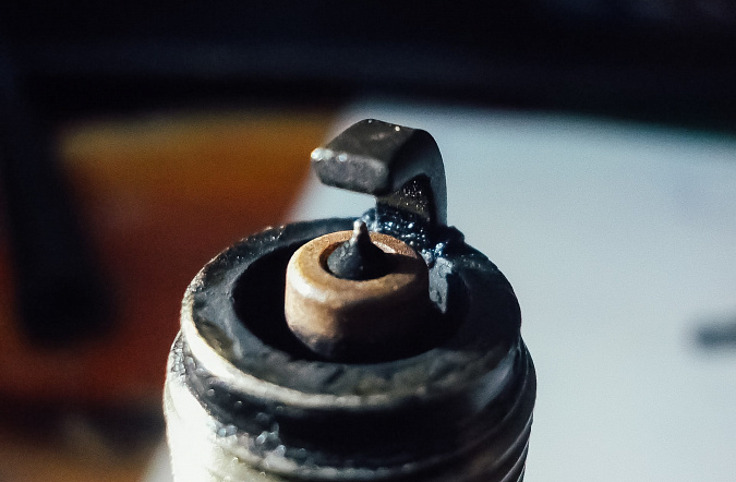 Как увеличить мощность искры на свече зажигания