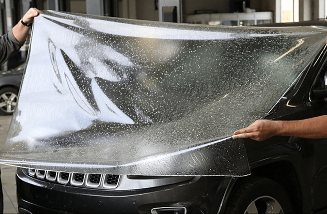 Как антигравийной плёнкой защитить кузов автомобиля 