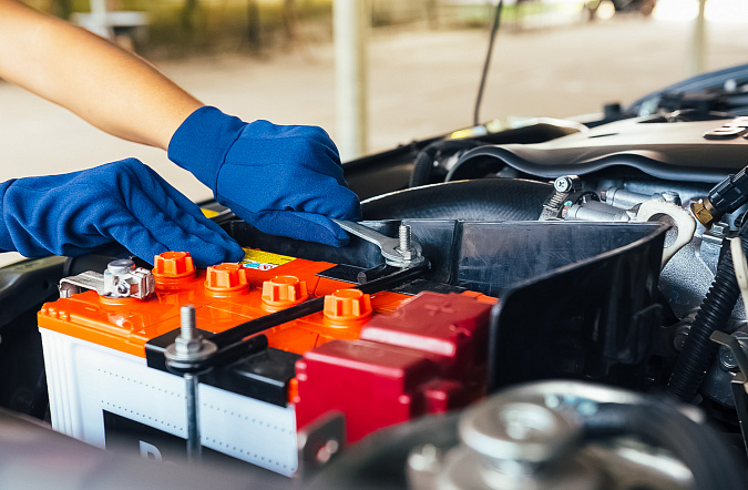 Как обслужить аккумулятор?