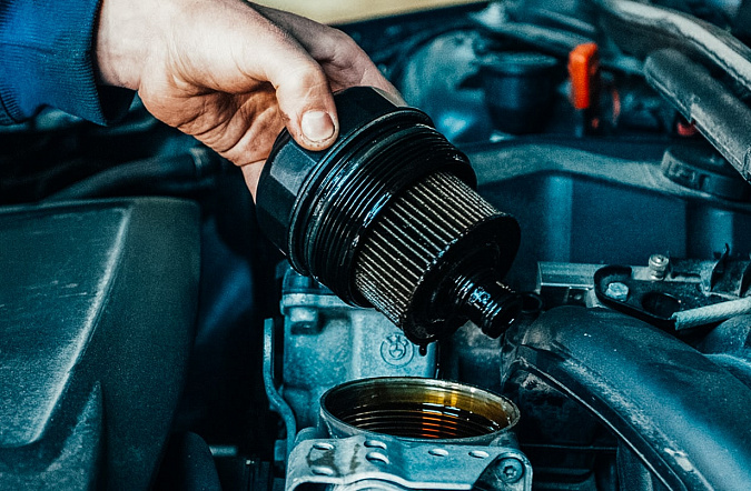 Как снять масляный фильтр? Несколько способов!