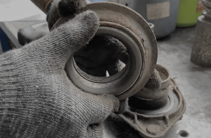 Замена опорного подшипника