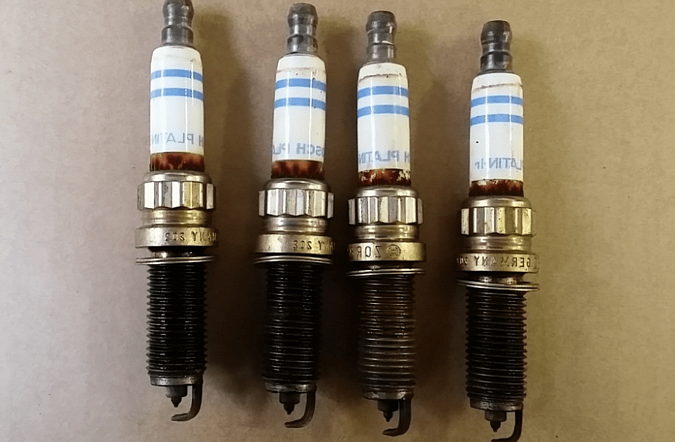 Как часто менять свечи зажигания